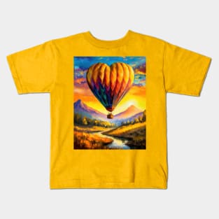 Heart air balloon Kids T-Shirt